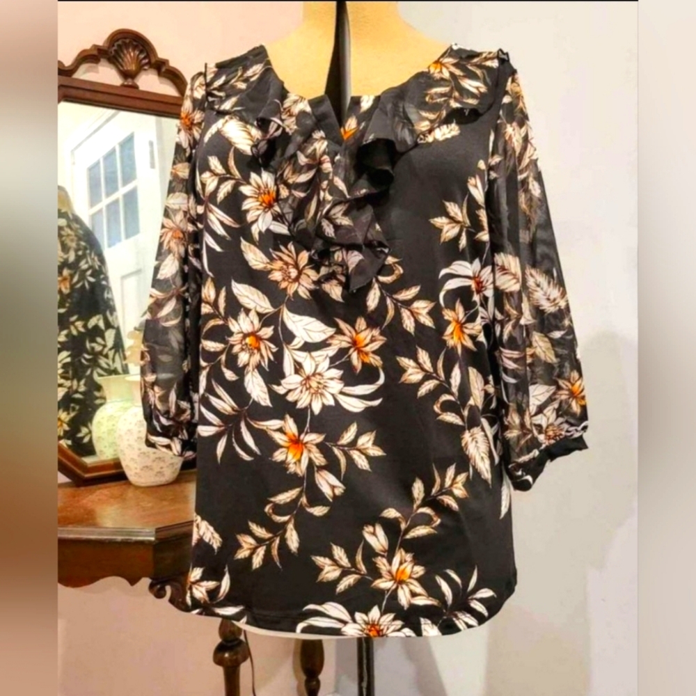 NWT 2X Sheer Sleeved Ruffly Blouse - Picture 2 of 9